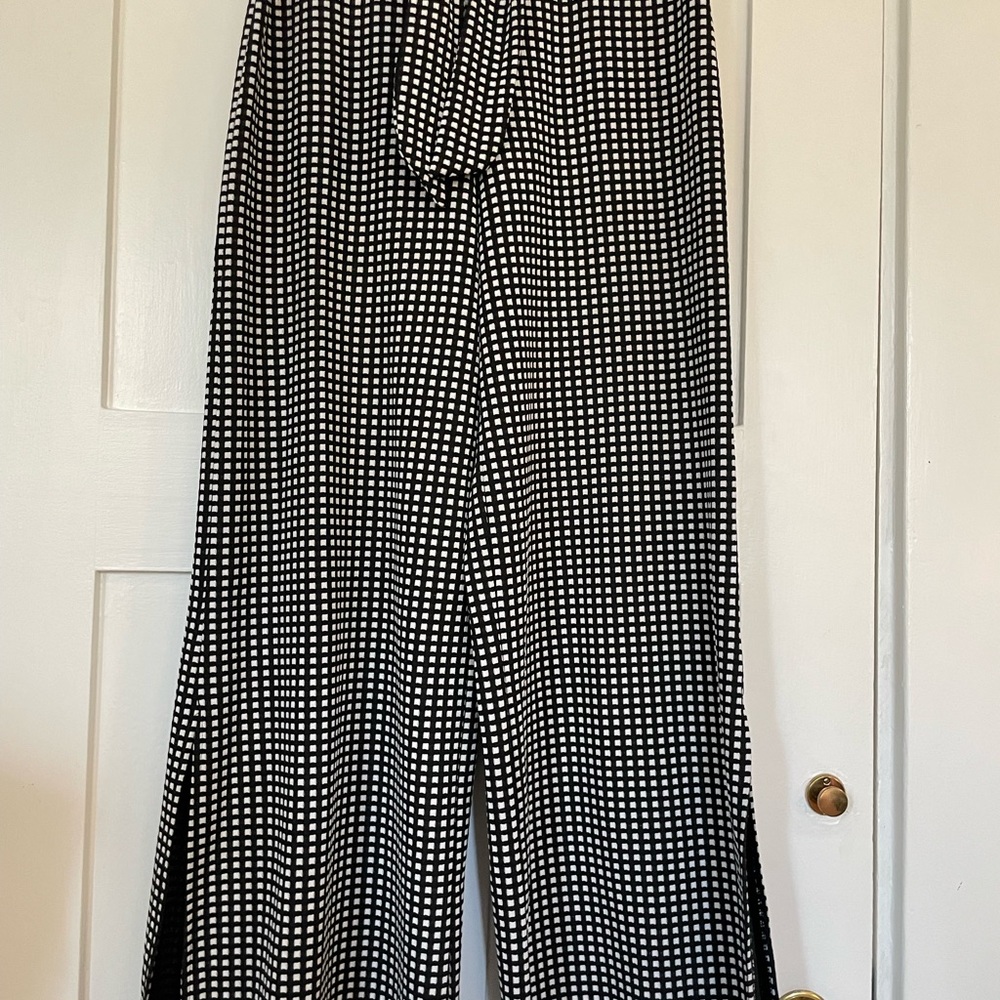Anthropologie Black and White Wide Leg Split Pants Size Small